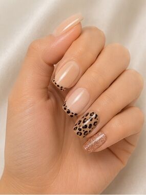 Cheetah and 🐆
Nails 5 for $20 or $7 each